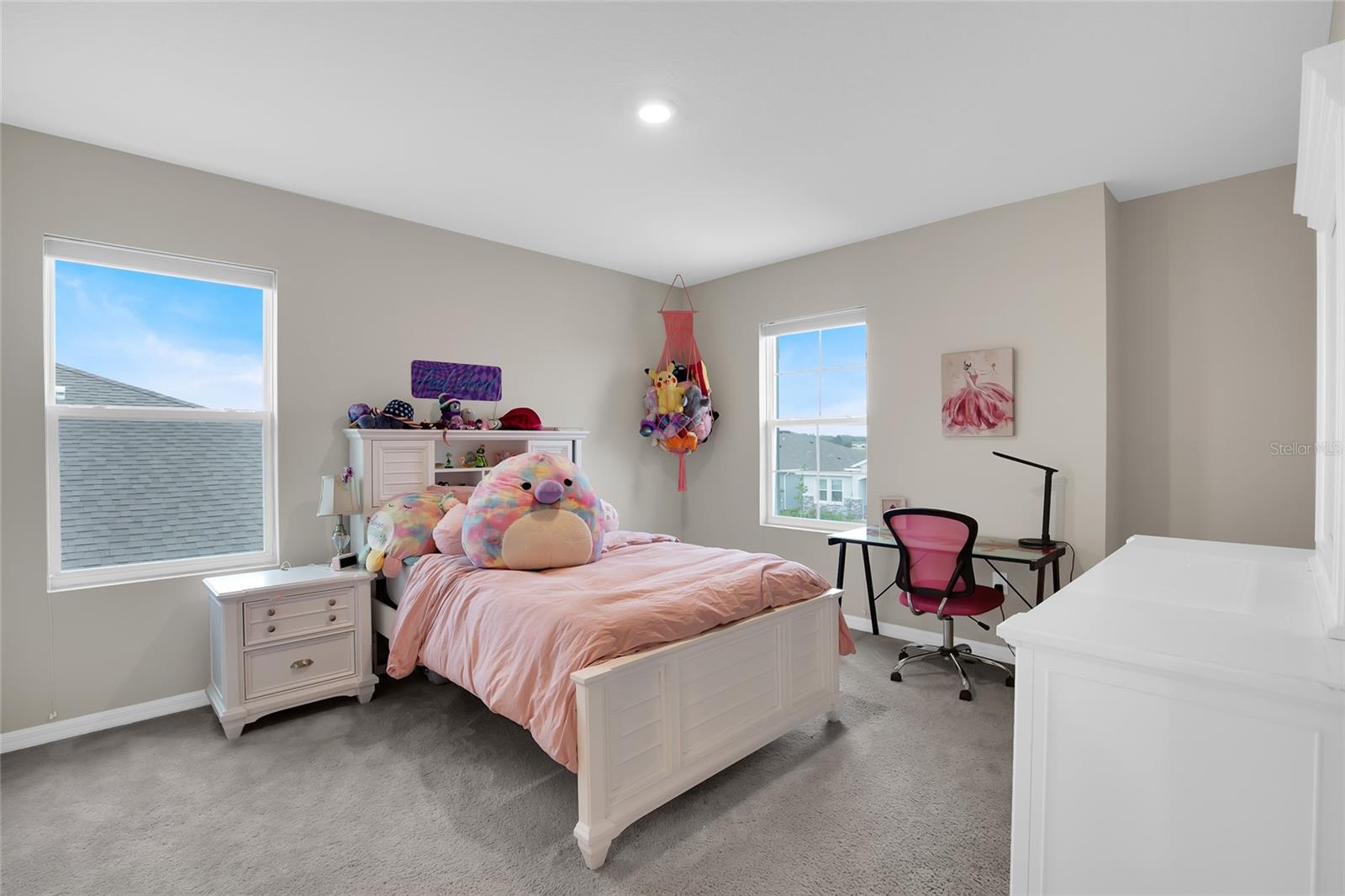 Listing photo id 28 for 32265 Conchshell Sail Street