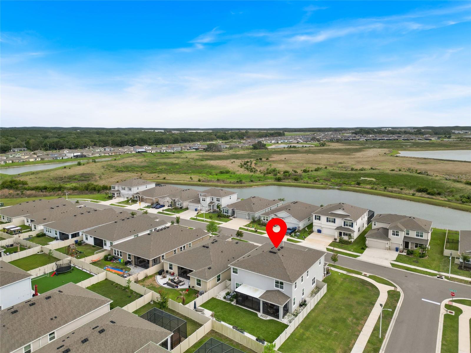 Listing photo id 41 for 32265 Conchshell Sail Street