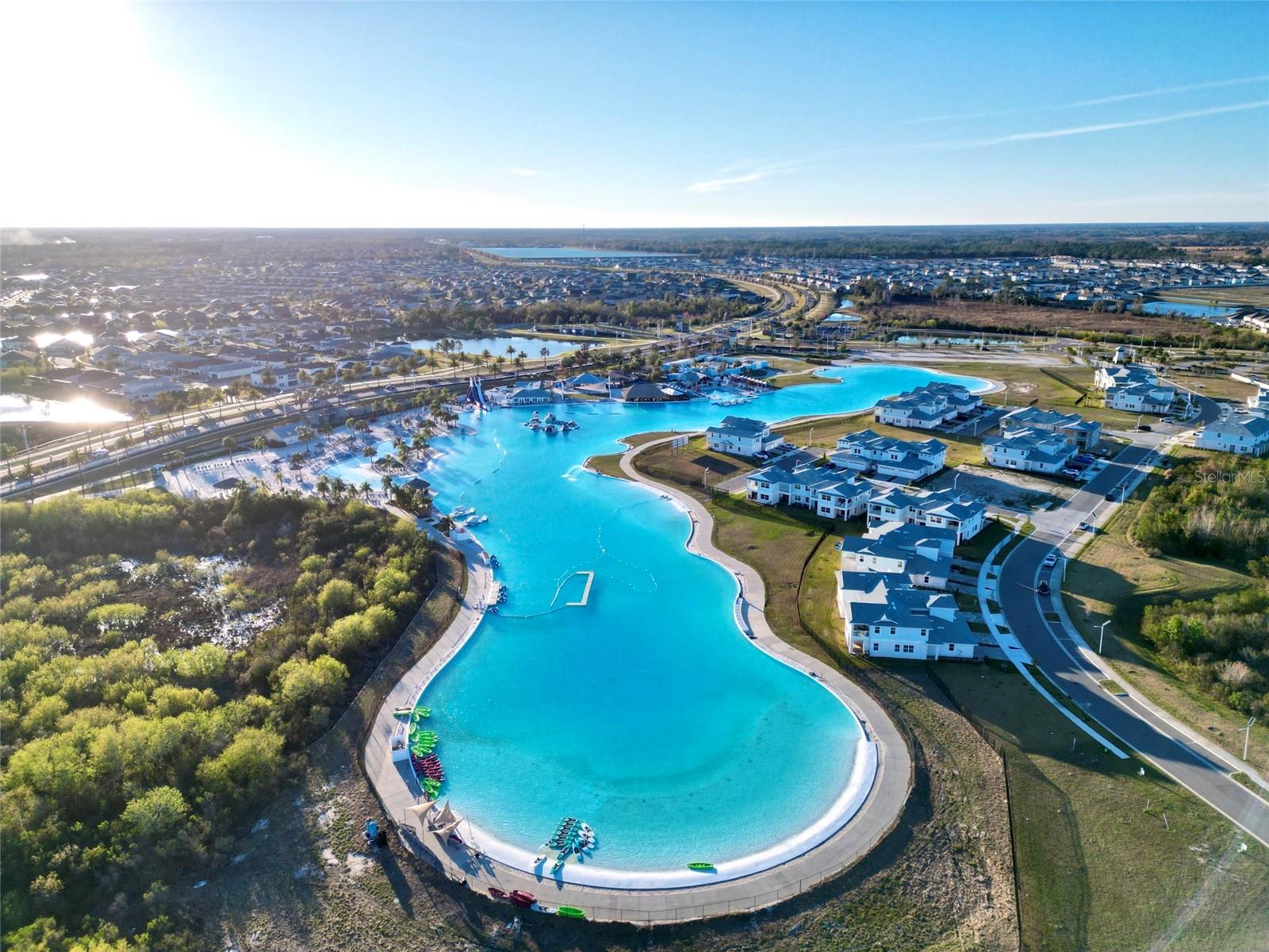 Listing photo id 48 for 32265 Conchshell Sail Street