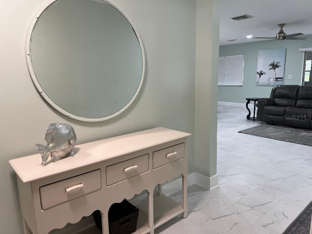 Image 5 of 55 For 1220 13th Circle Se