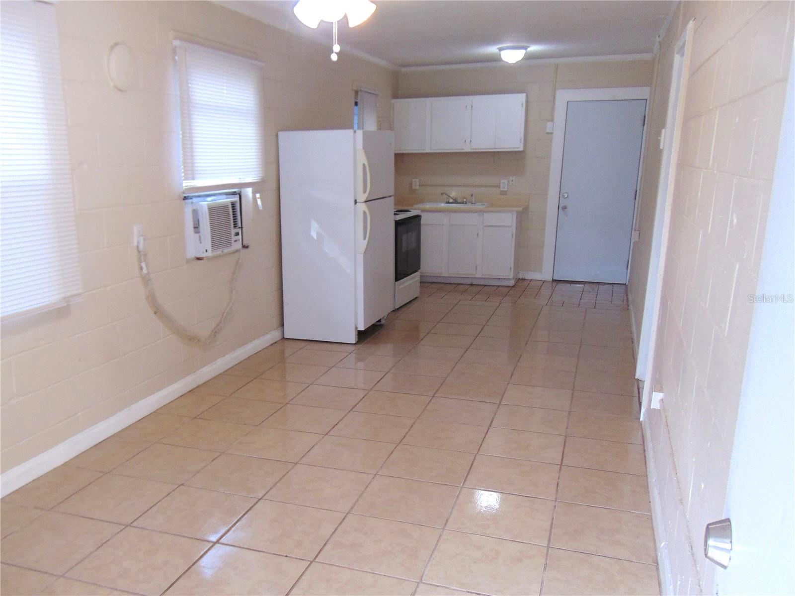 Image 6 of 6 For 1809 3rd Street