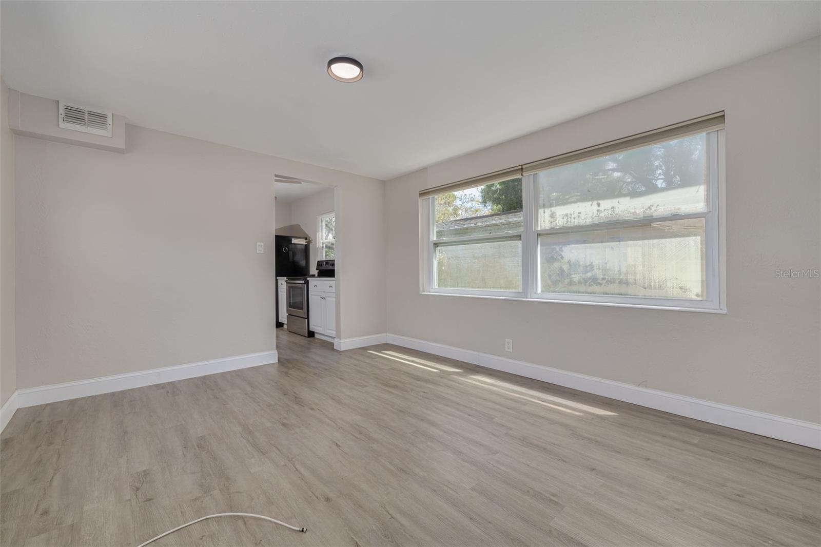 Image 13 of 22 For 4012 21st Street N