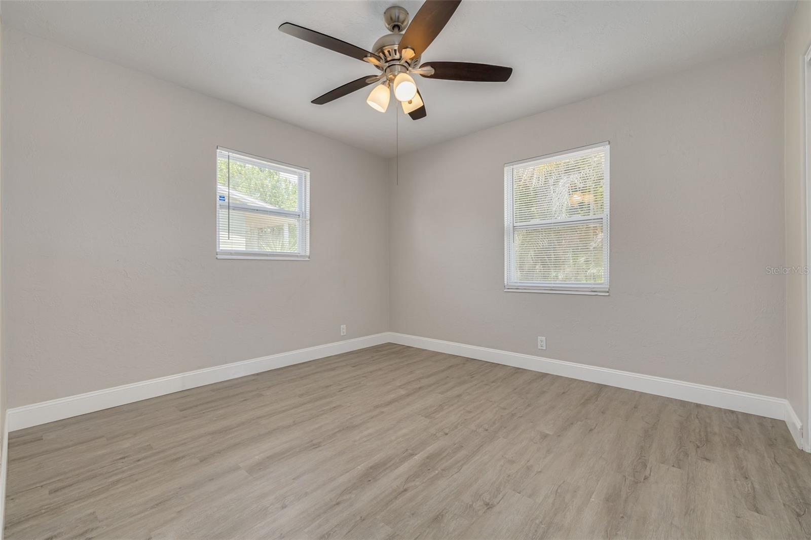 Image 14 of 22 For 4012 21st Street N