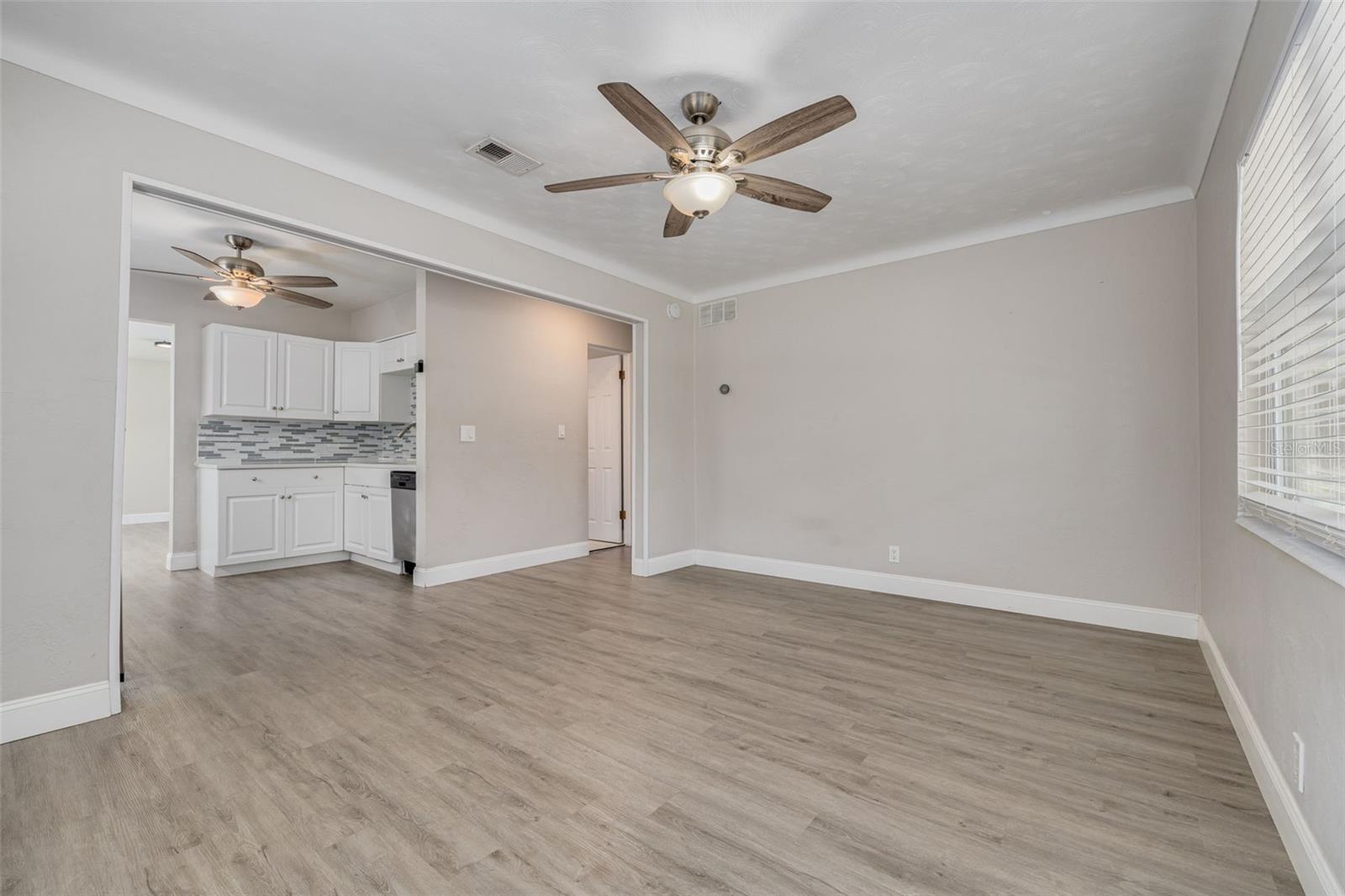 Image 6 of 22 For 4012 21st Street N