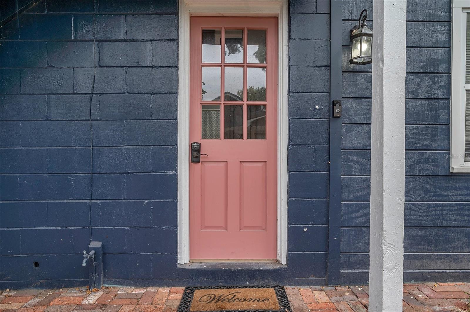 Listing photo id 56 for 3720 3rd Ave N