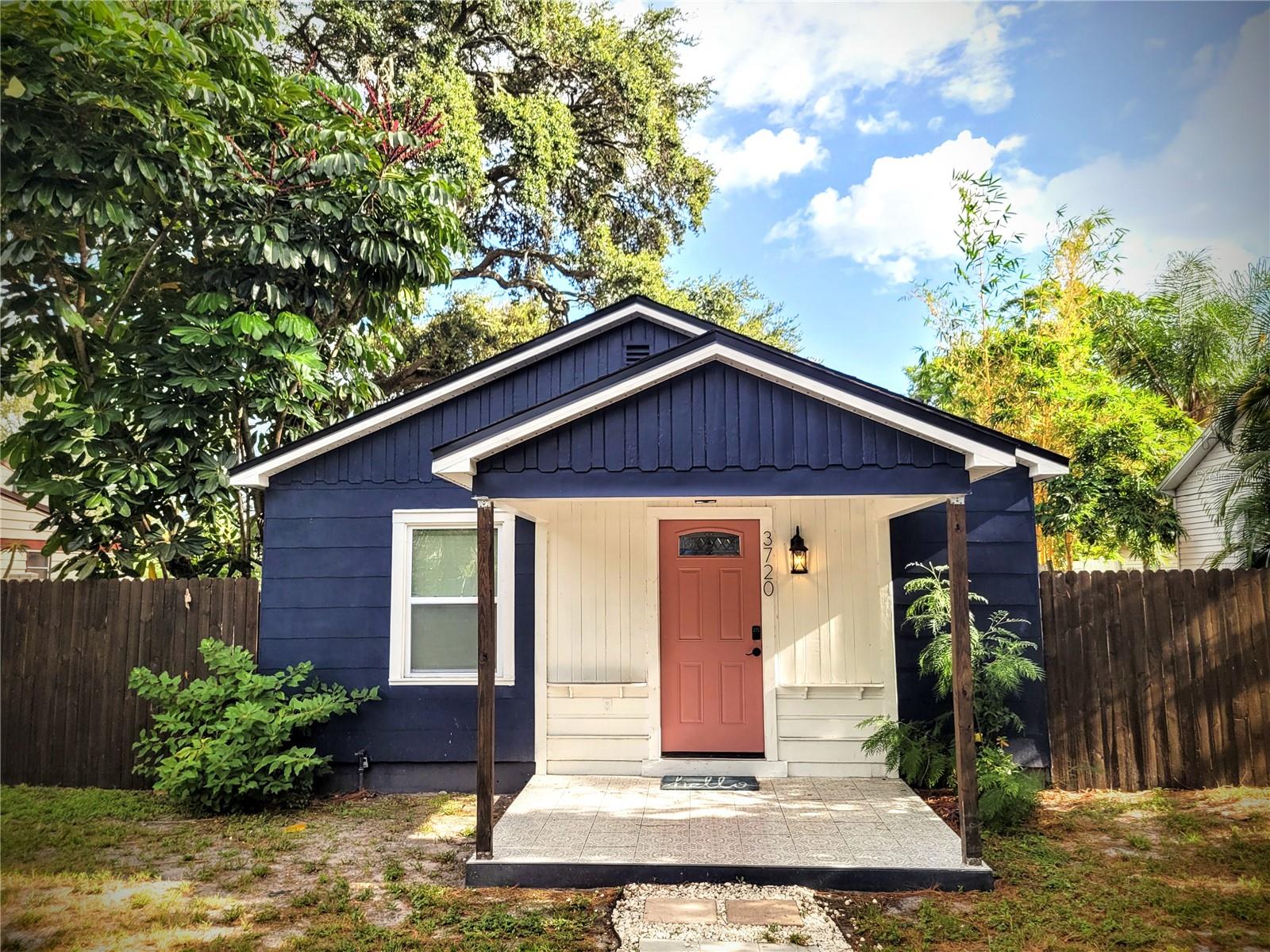 Listing photo id 58 for 3720 3rd Ave N