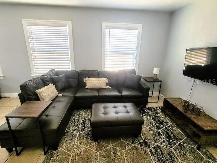 Listing photo id 67 for 3720 3rd Ave N