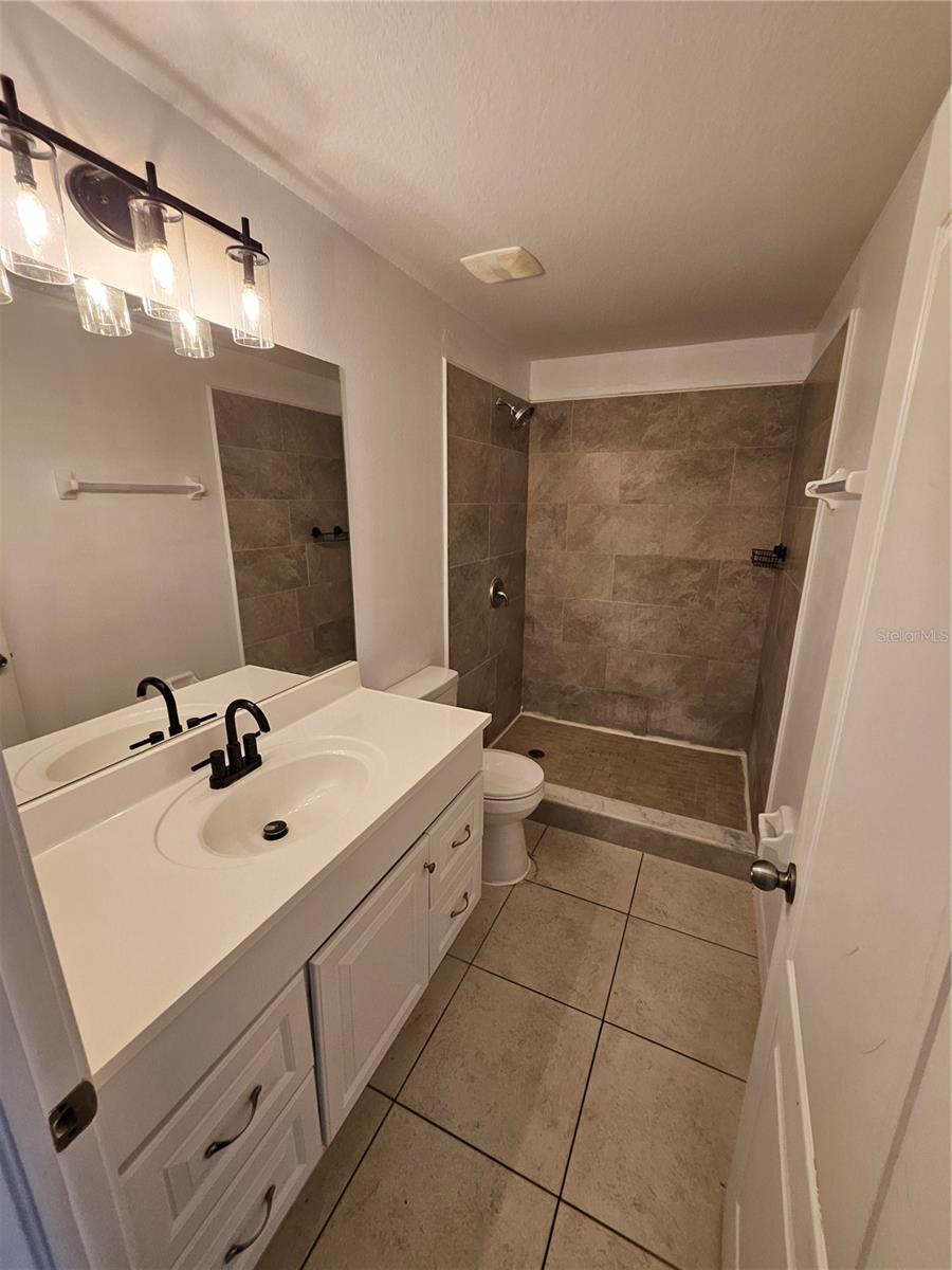 Image 13 of 19 For 12946 Trade Port Place