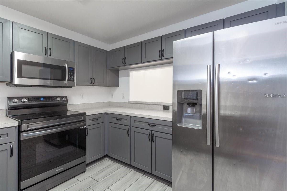 Image 3 of 19 For 12946 Trade Port Place