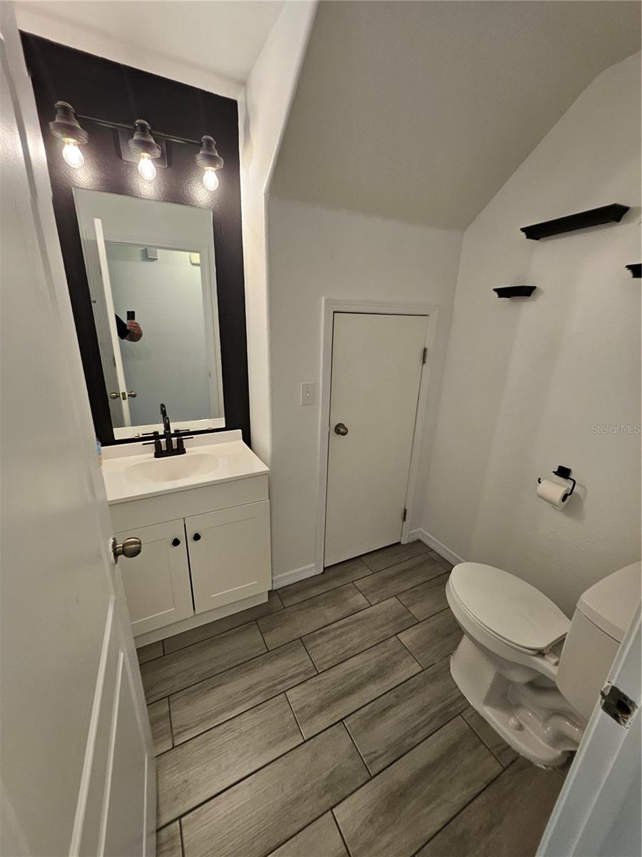 Image 9 of 19 For 12946 Trade Port Place