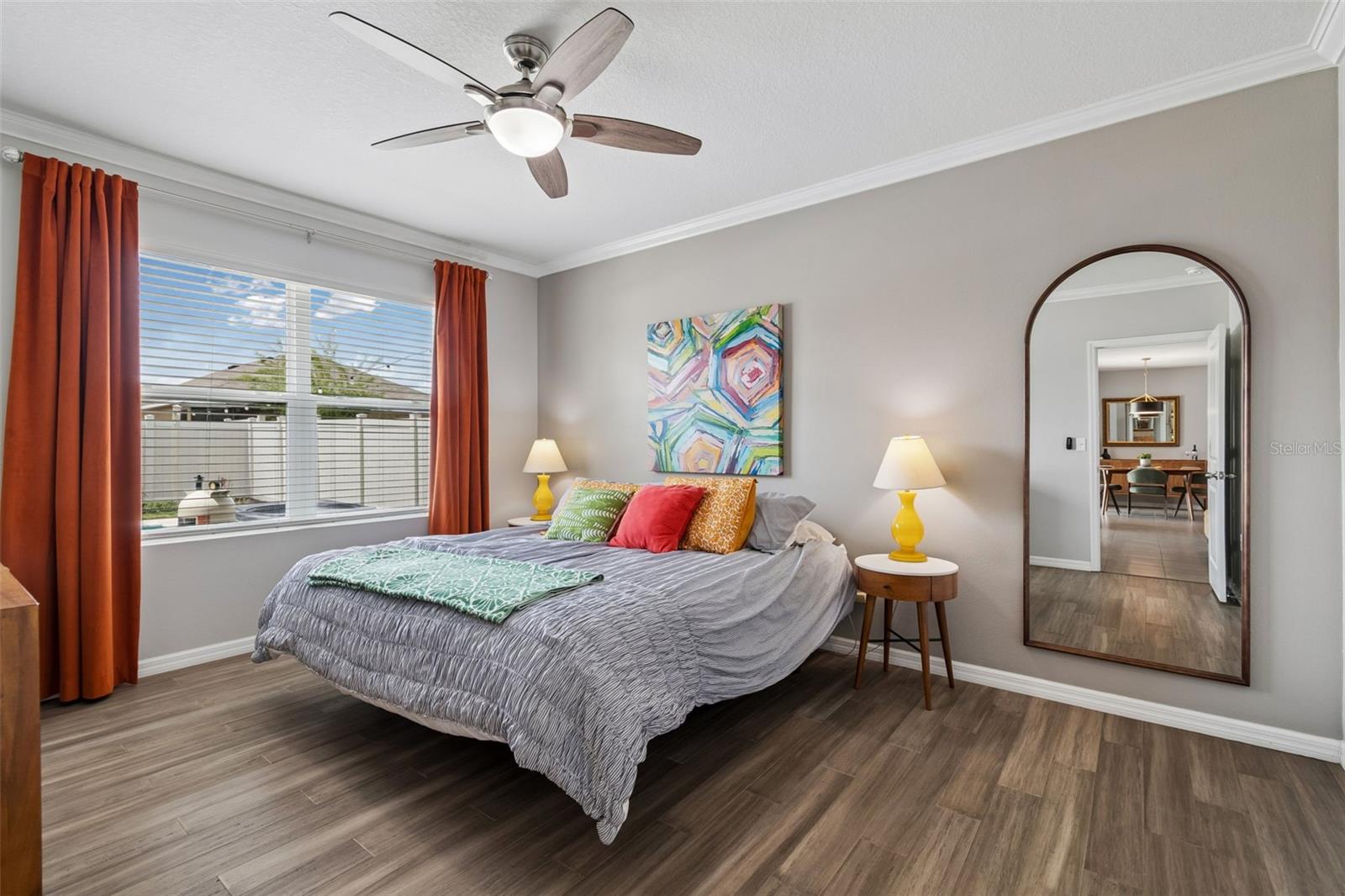 Listing photo id 12 for 10004 Warm Stone Street