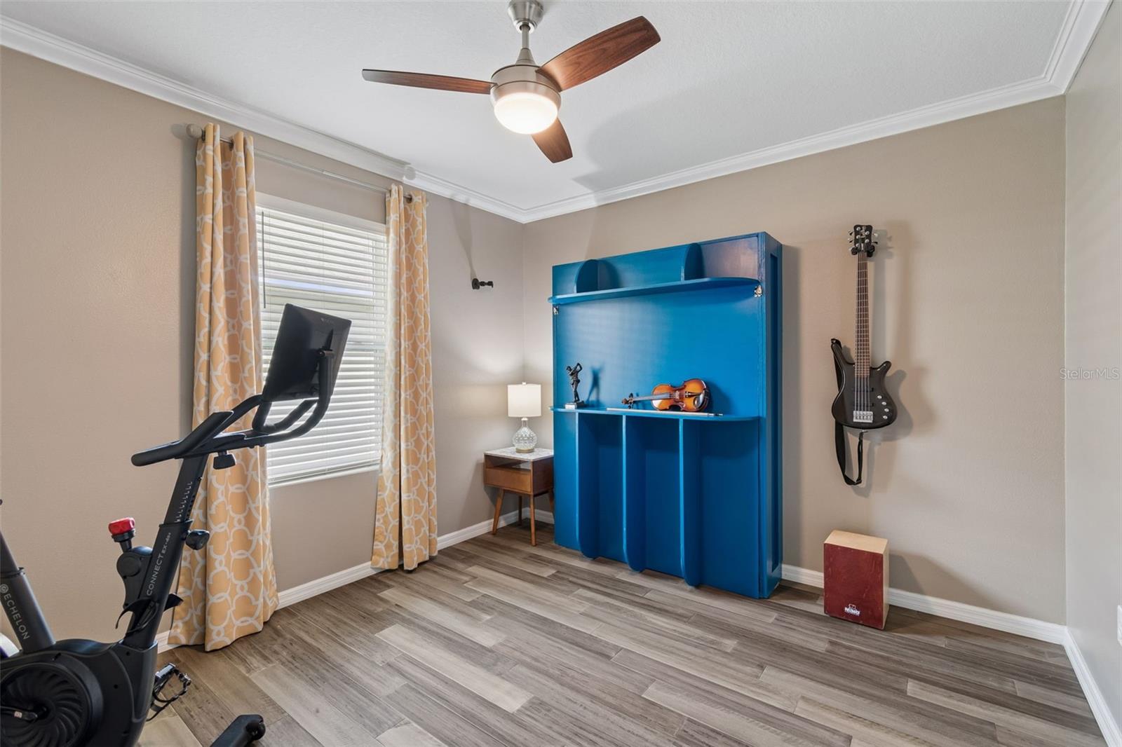 Listing photo id 25 for 10004 Warm Stone Street