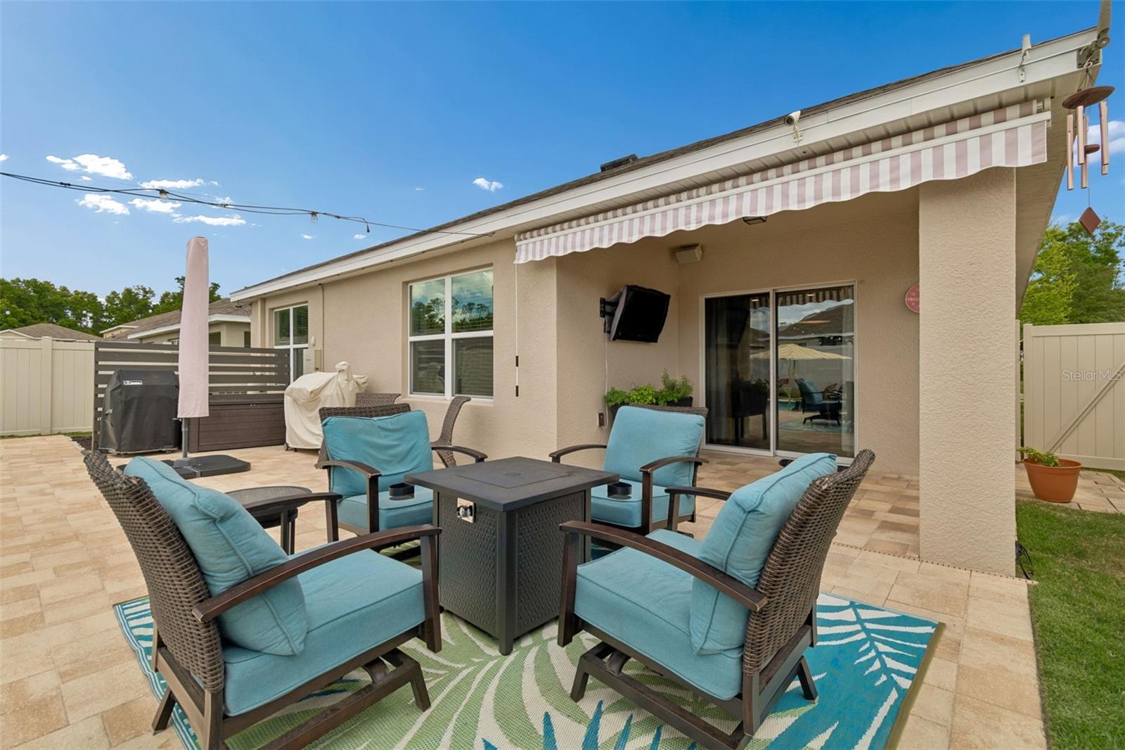 Listing photo id 28 for 10004 Warm Stone Street