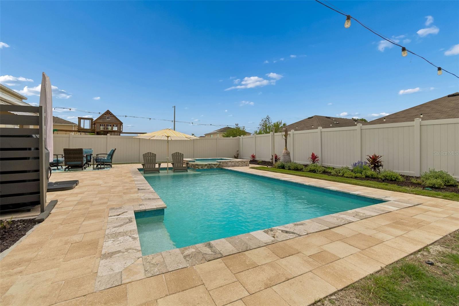 Listing photo id 29 for 10004 Warm Stone Street