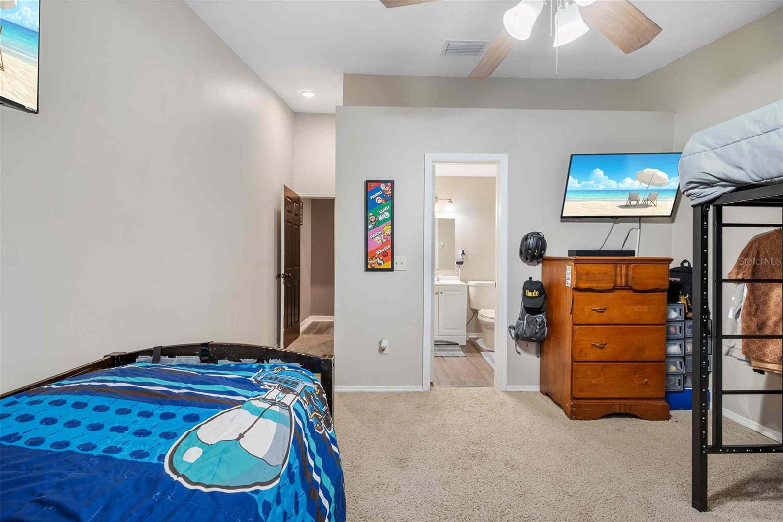 Image 21 of 44 For 3350 Fox Hunt Drive