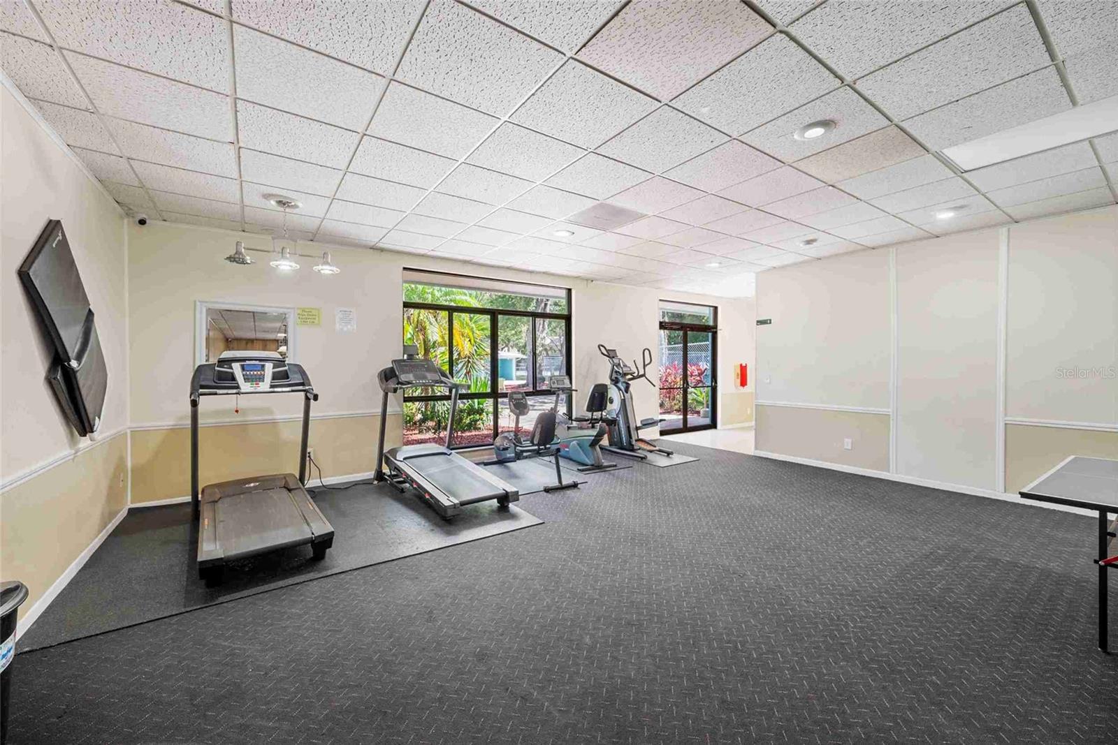 Image 31 of 44 For 3350 Fox Hunt Drive