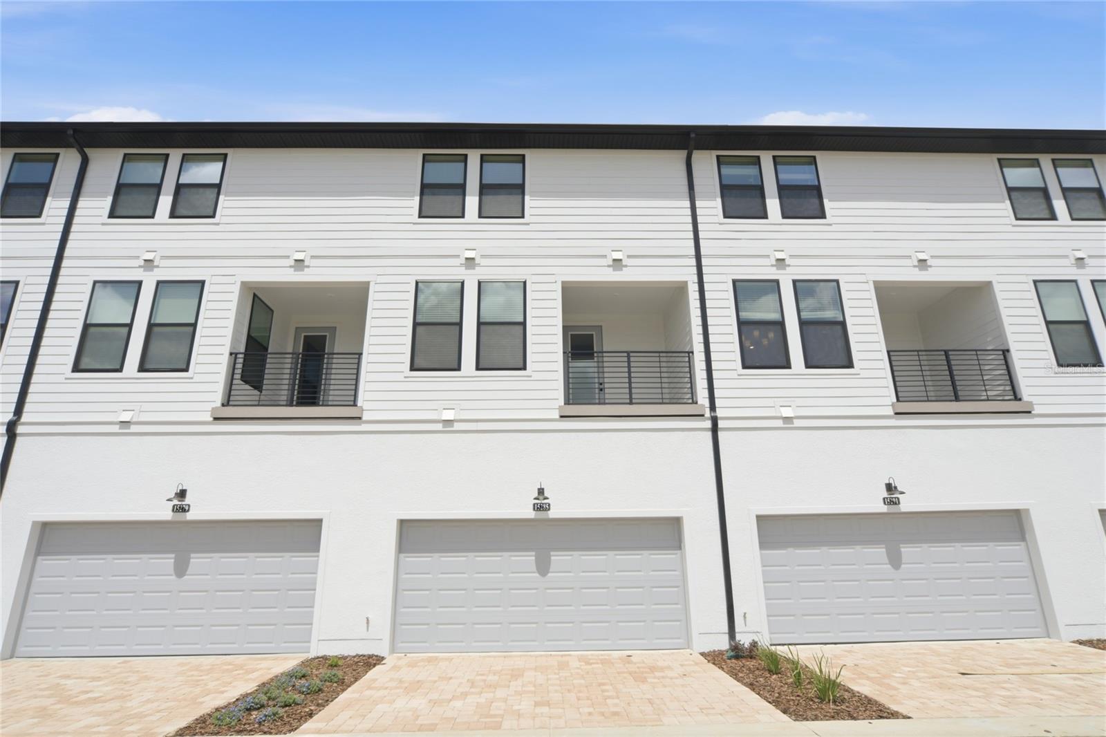 Image 36 of 36 For 15285 Hamlin Park Drive