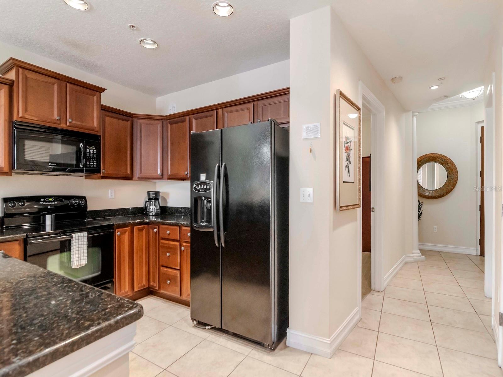 Image 17 of 58 For 13941 Clubhouse Dr 105