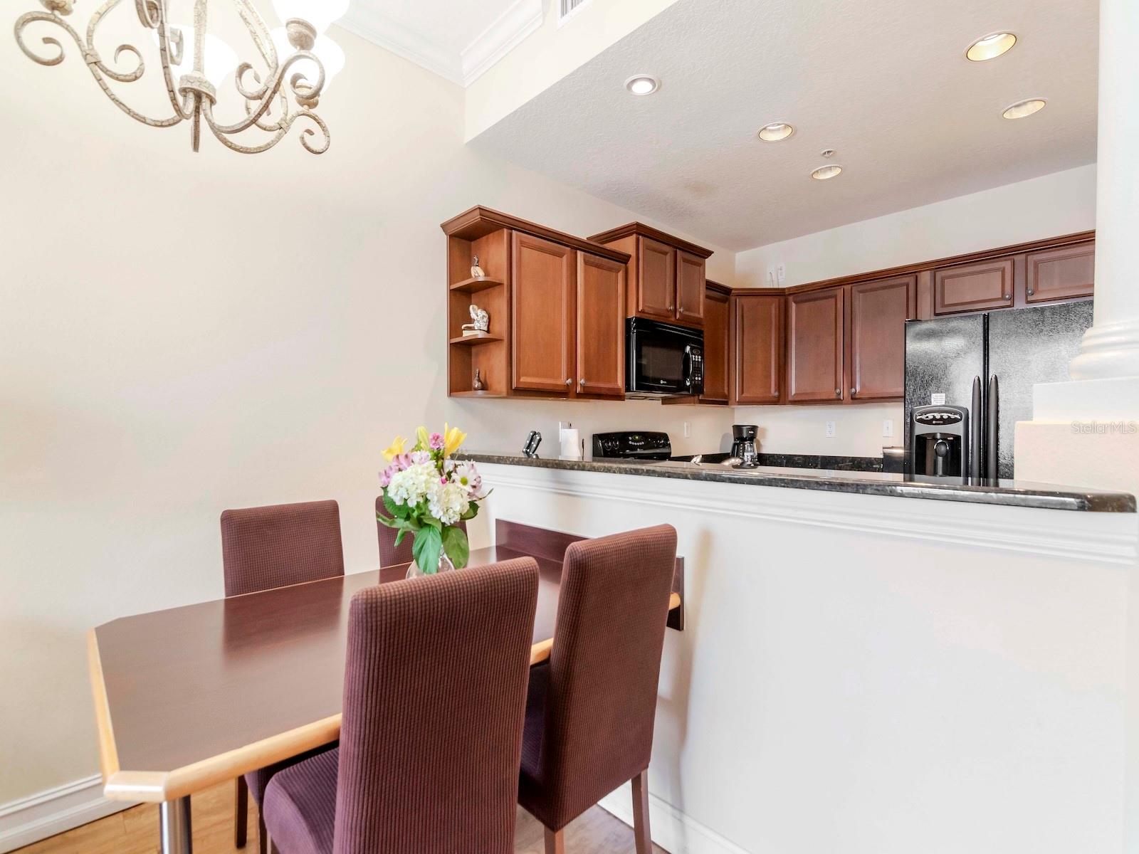 Image 18 of 58 For 13941 Clubhouse Dr 105