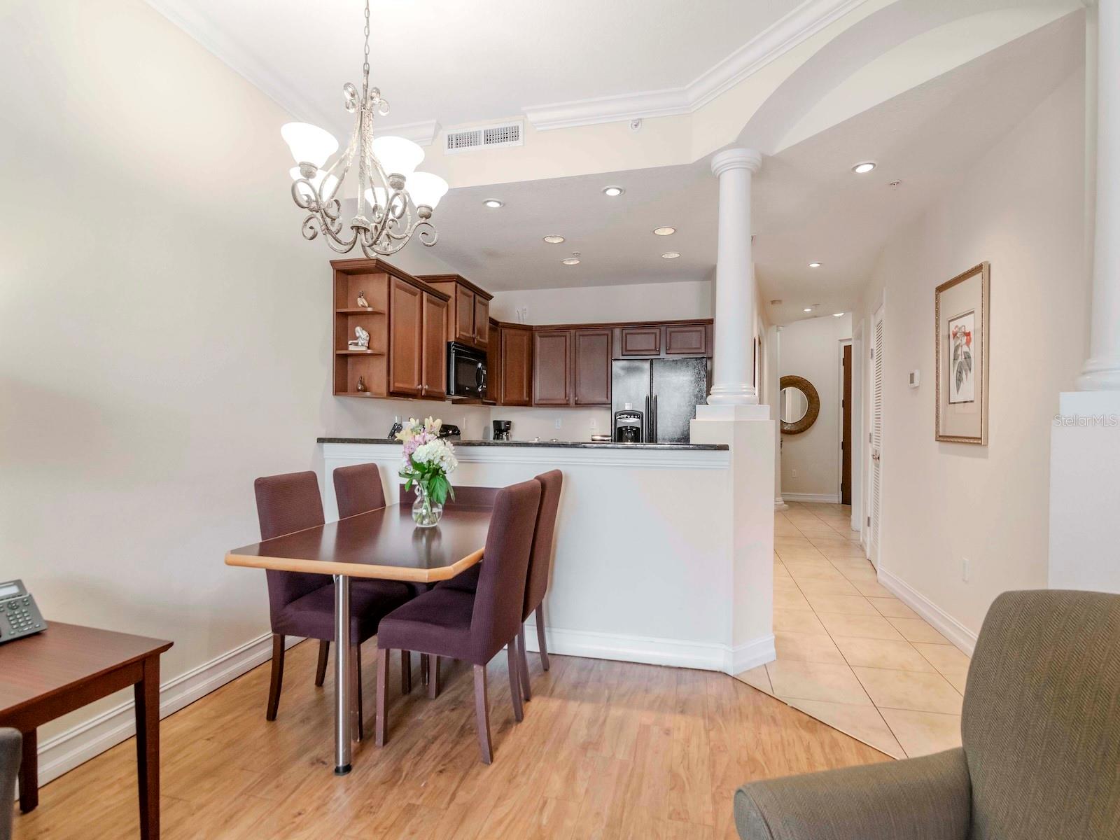 Image 20 of 58 For 13941 Clubhouse Dr 105