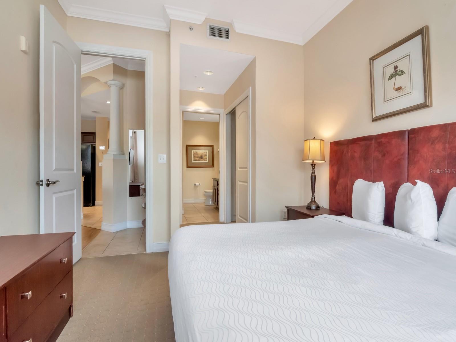 Image 30 of 58 For 13941 Clubhouse Dr 105