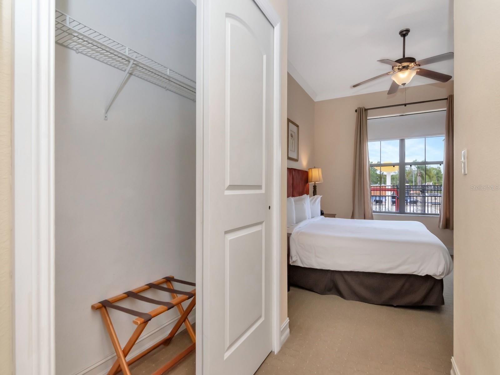 Image 33 of 58 For 13941 Clubhouse Dr 105