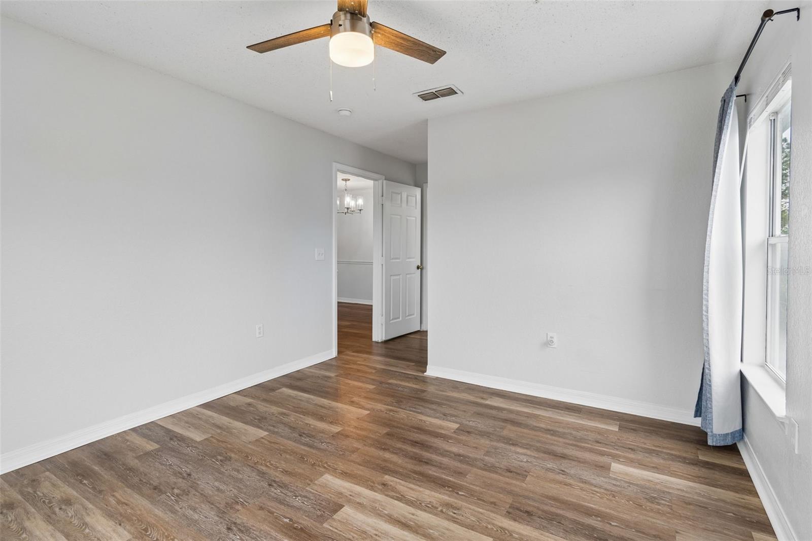 Image 22 of 39 For 18001 Richmond Place Drive 1030