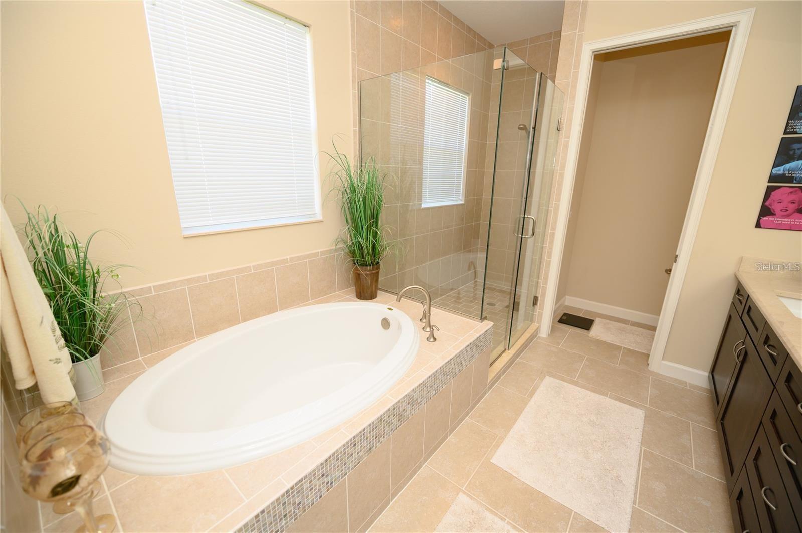 Image 20 of 41 For 1113 Bolton Place