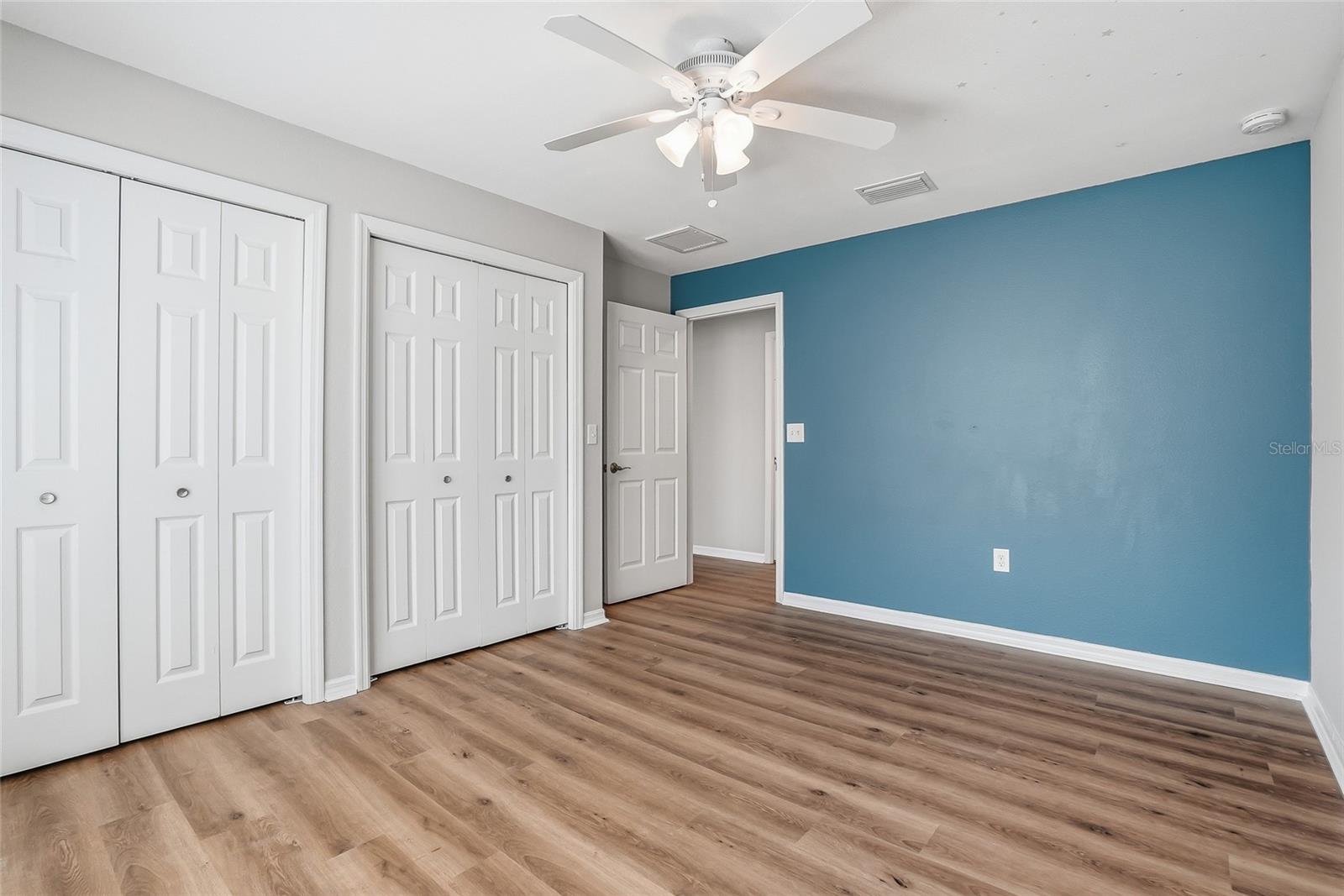 Image 27 of 38 For 3909 Carmen Street