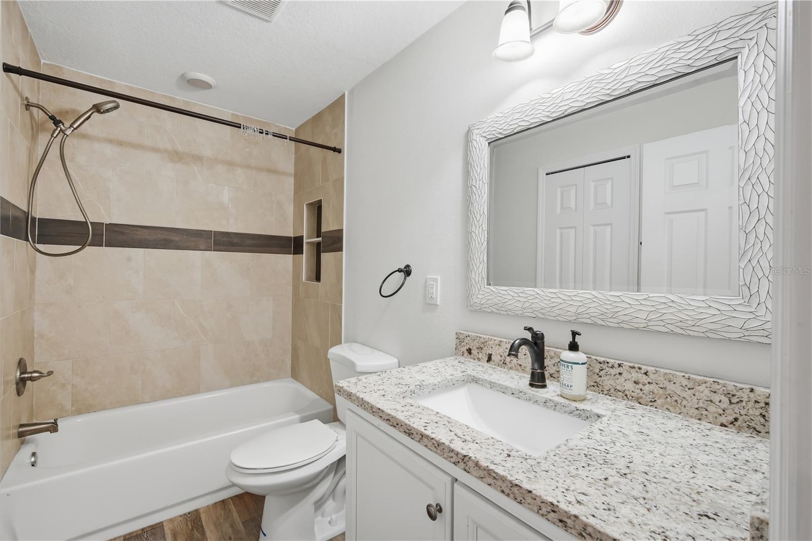 Image 16 of 22 For 38714 Island Avenue