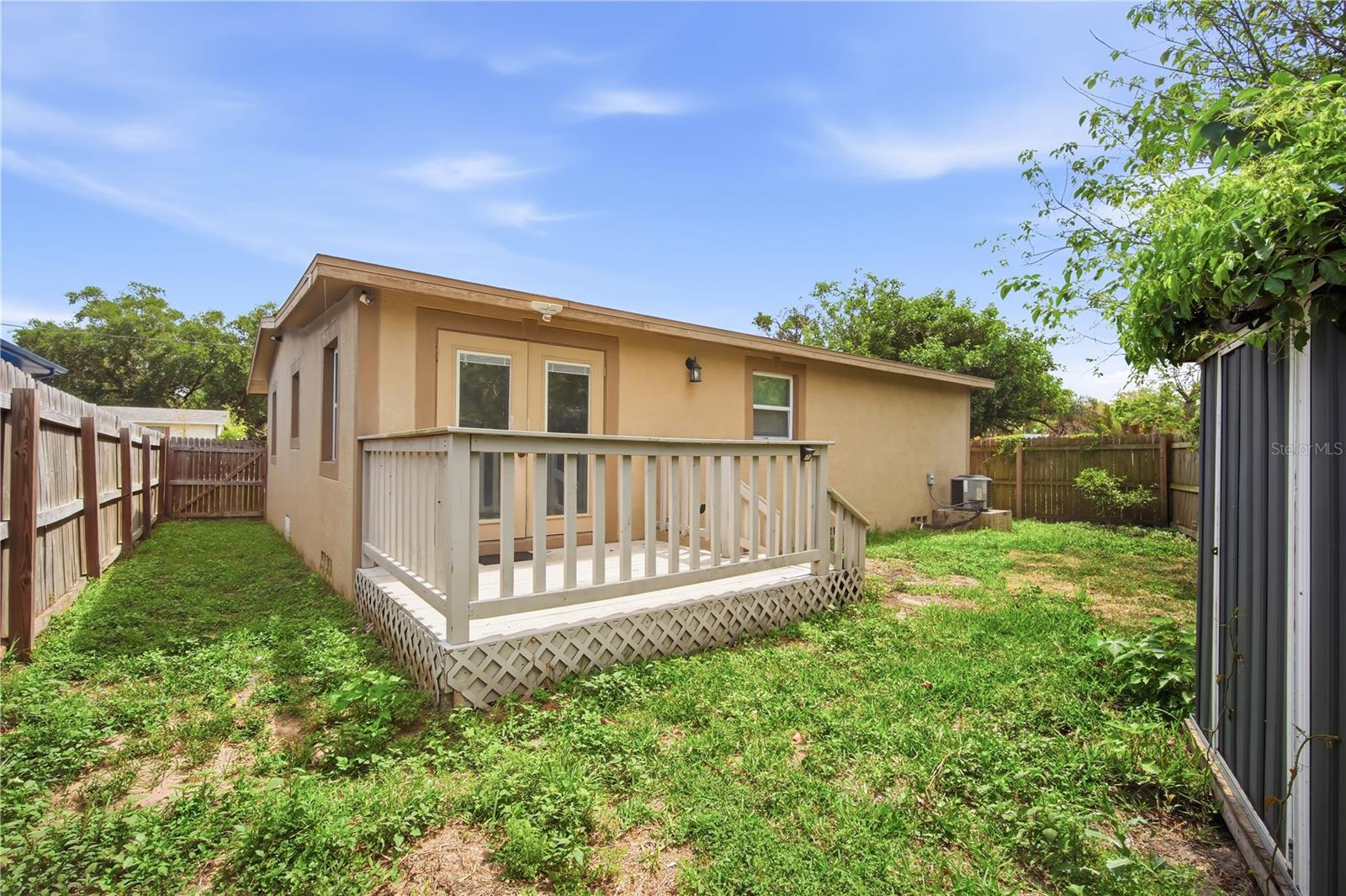 Image 21 of 22 For 38714 Island Avenue