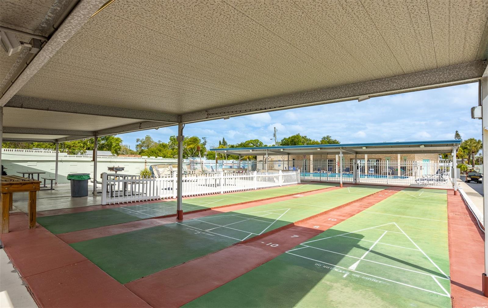 Image 34 of 38 For 250 Rosery Road Nw 298