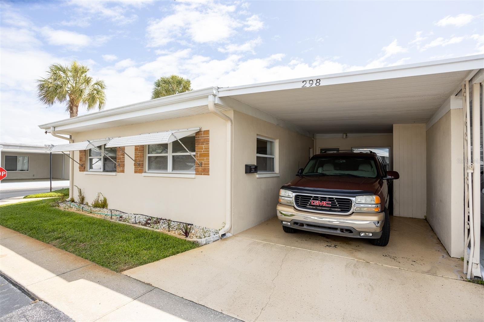 Image 36 of 38 For 250 Rosery Road Nw 298