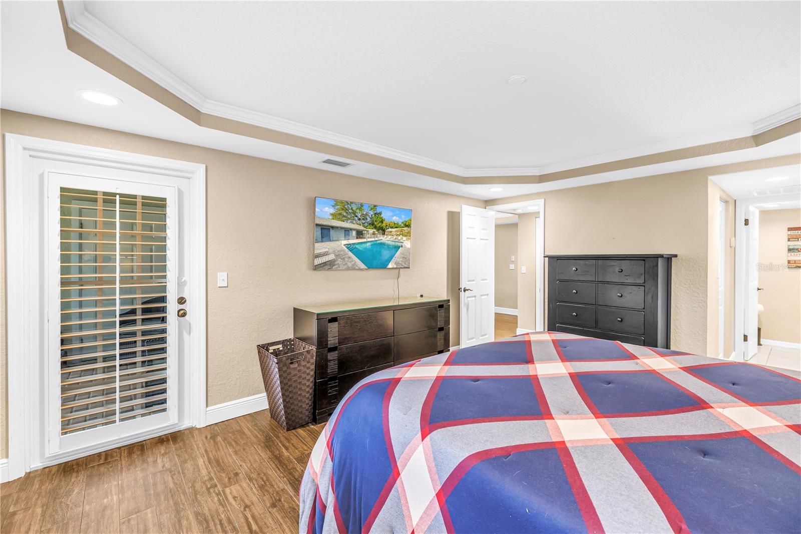 Image 19 of 45 For 11800 Park Boulevard 104