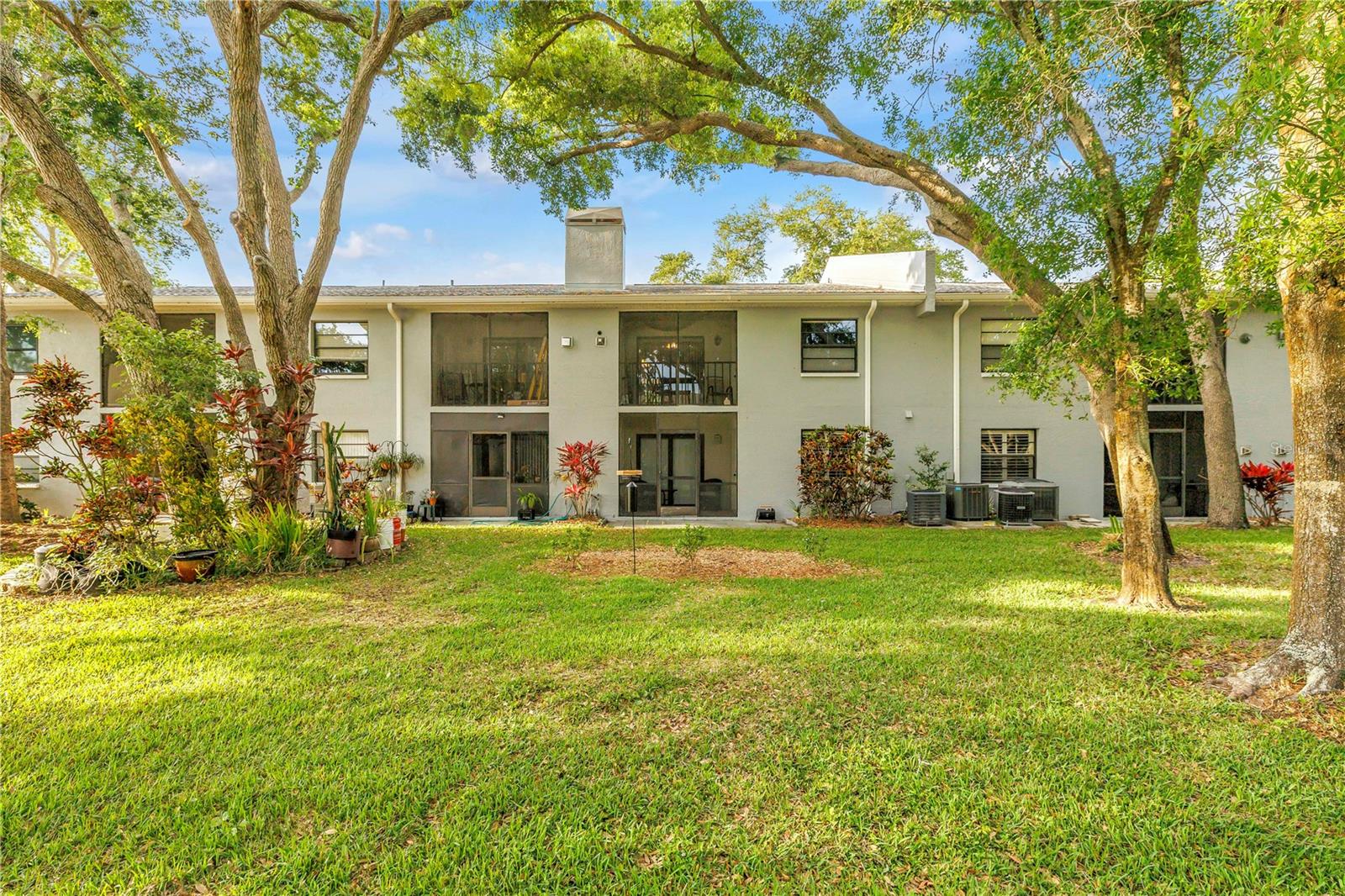 Image 32 of 45 For 11800 Park Boulevard 104