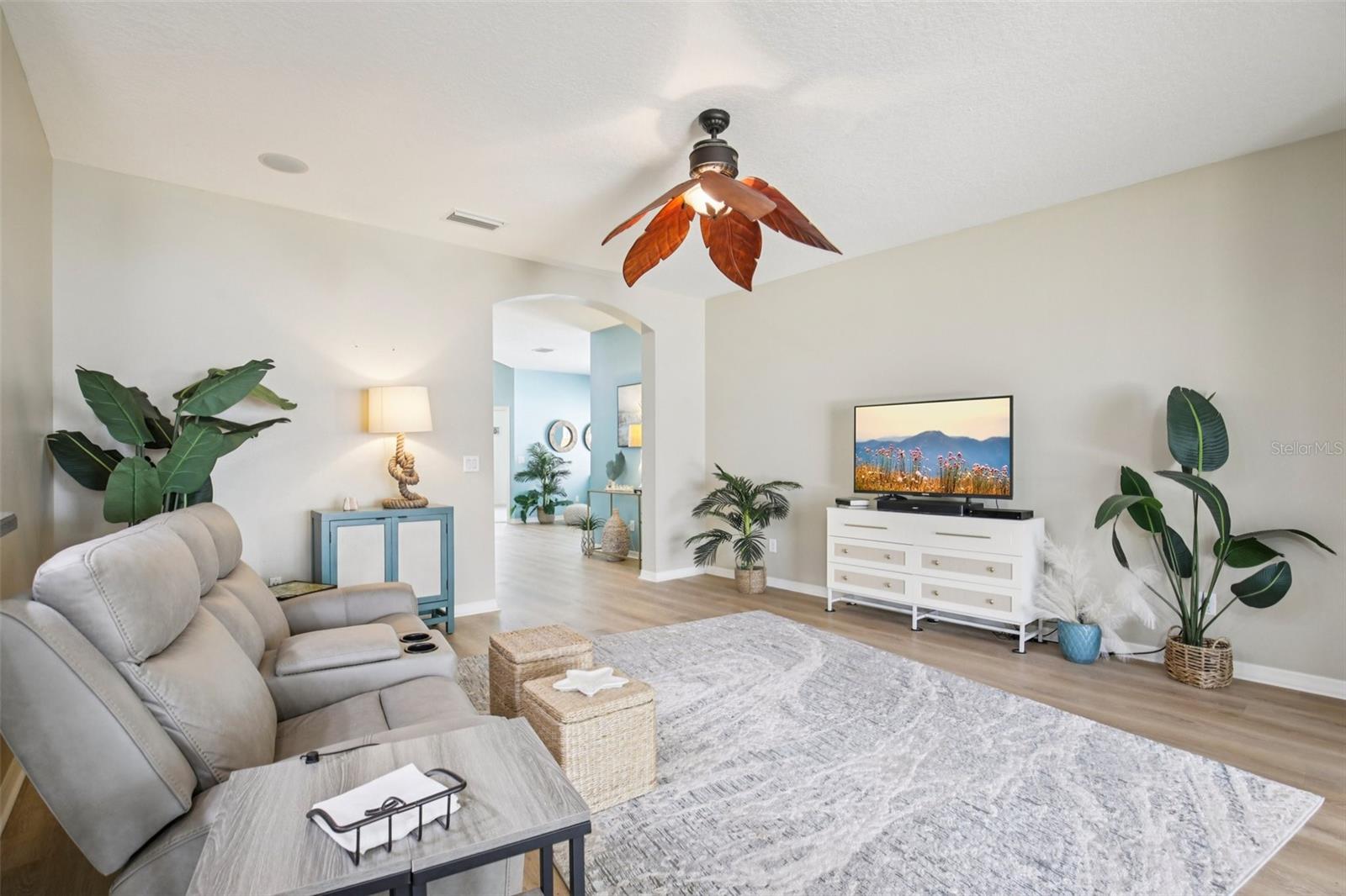 Image 10 of 57 For 319 19th Street Nw