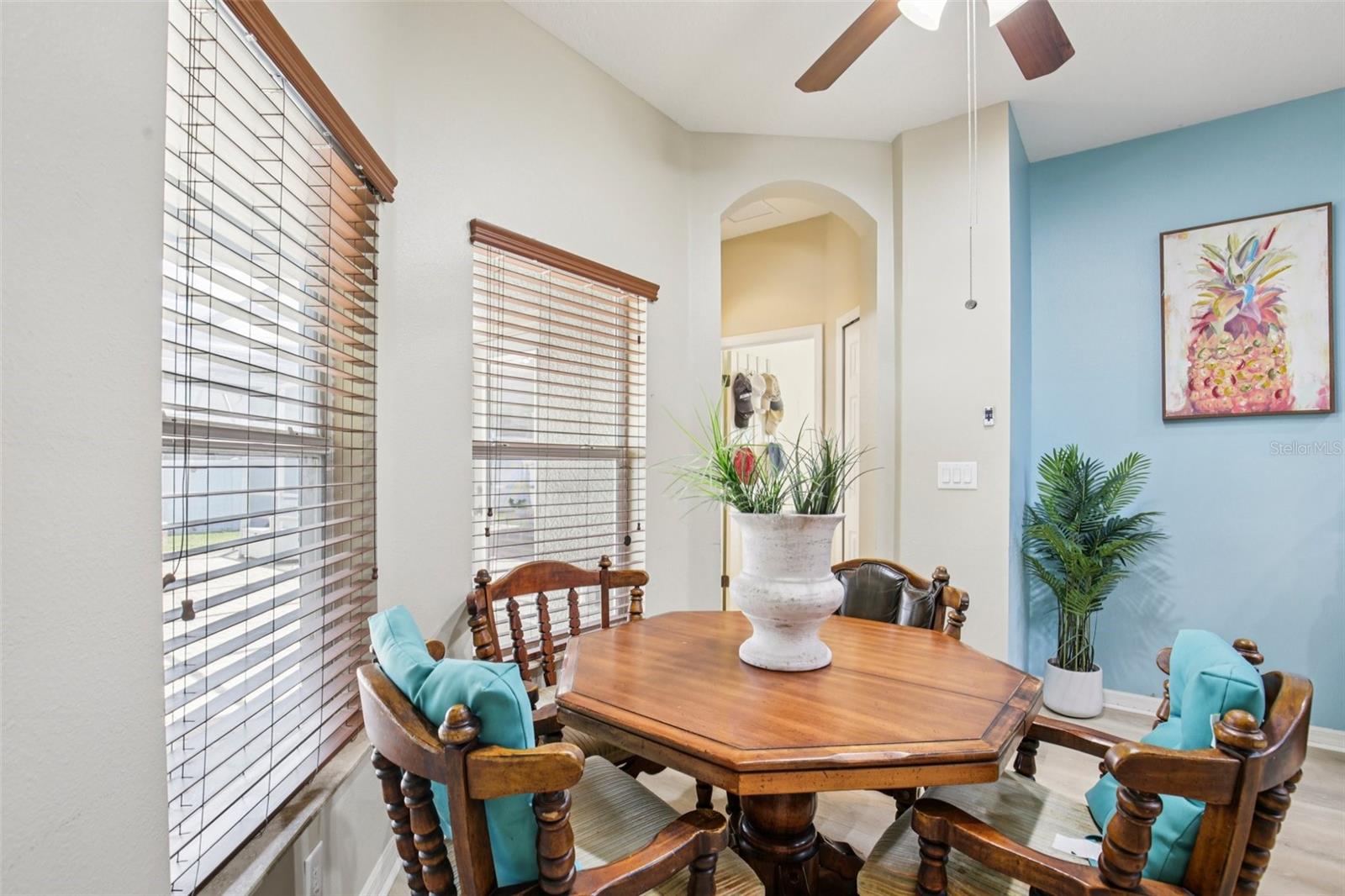 Image 17 of 57 For 319 19th Street Nw