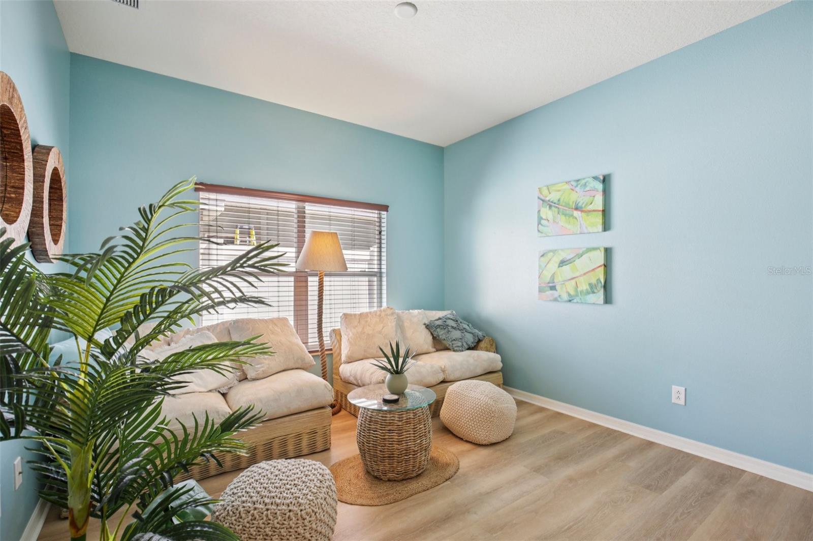 Image 19 of 57 For 319 19th Street Nw