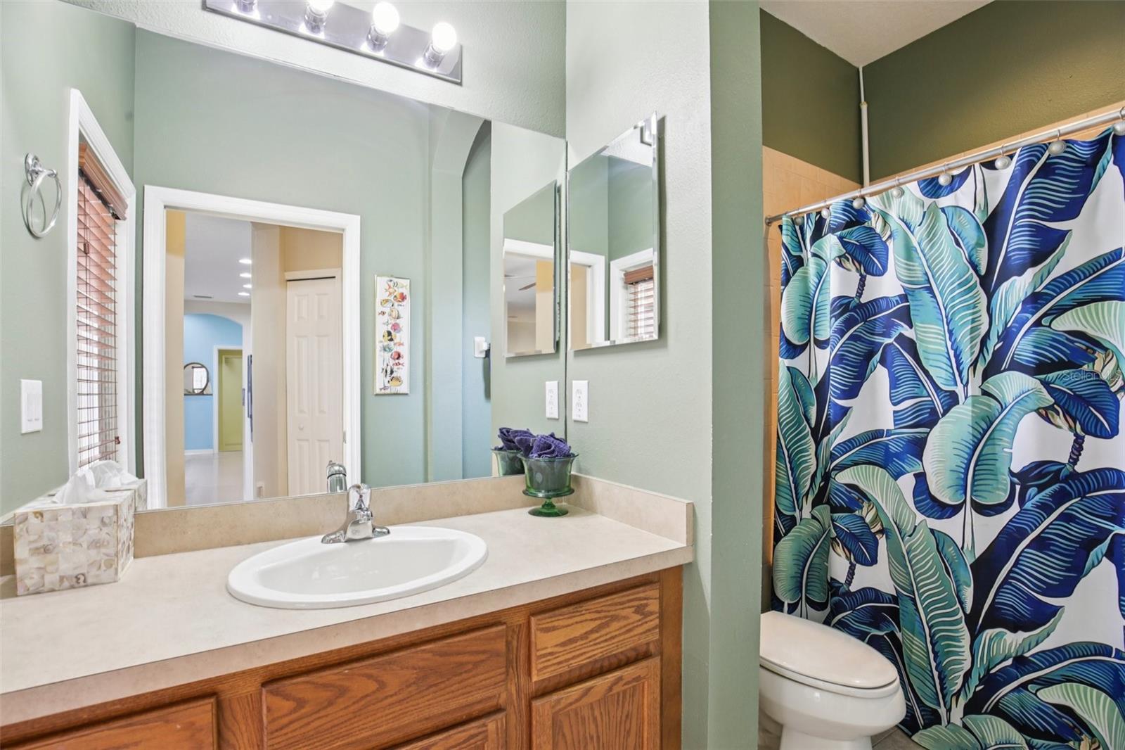 Image 35 of 57 For 319 19th Street Nw