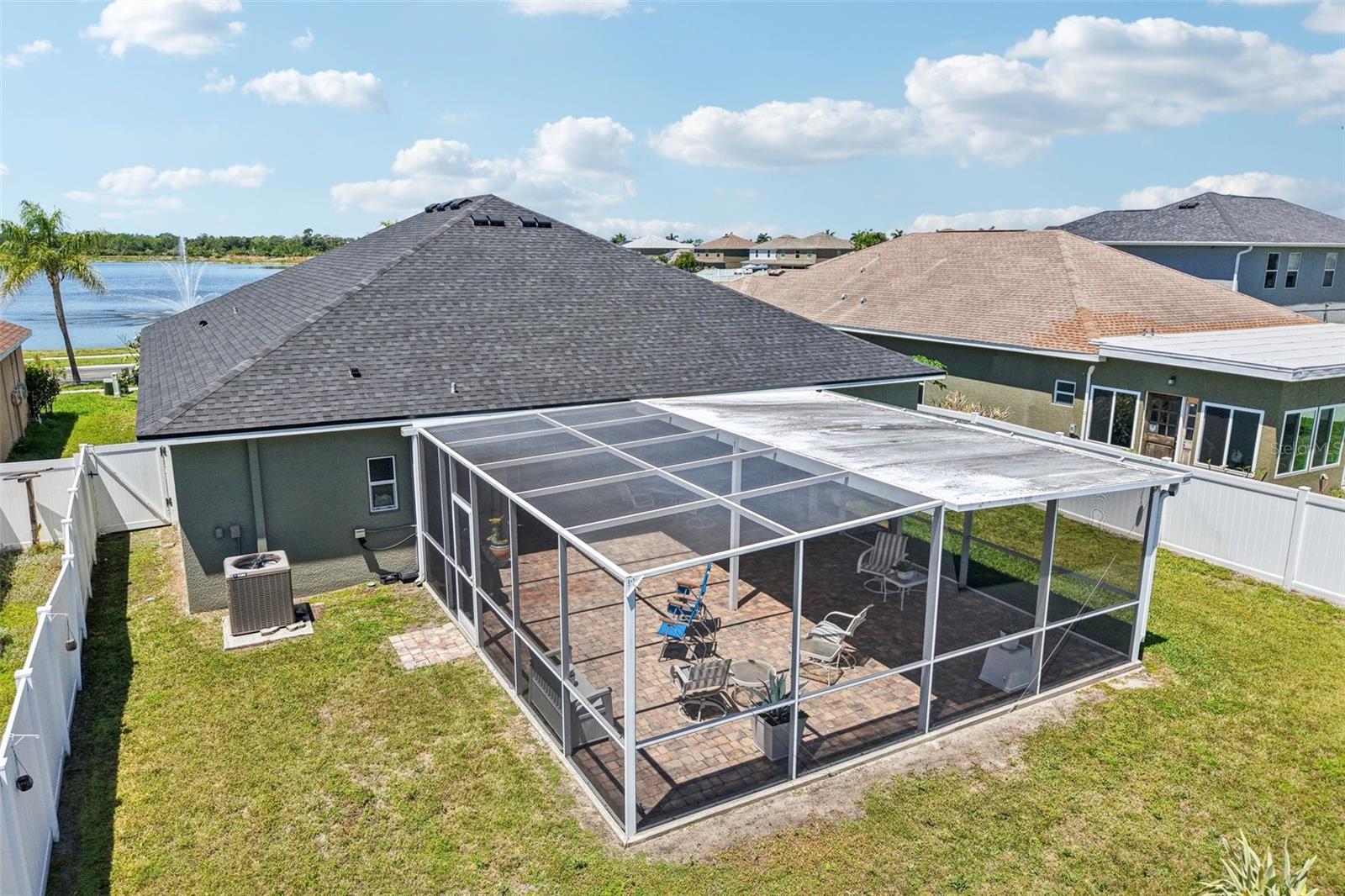 Image 43 of 57 For 319 19th Street Nw