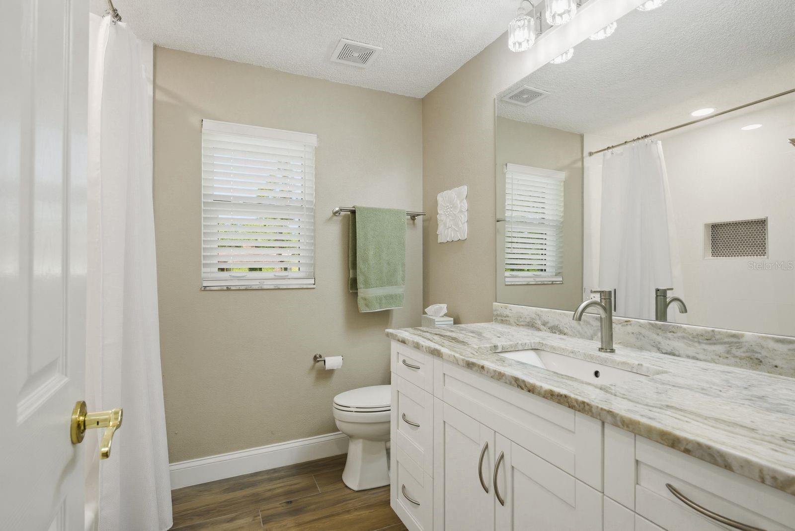 Listing photo id 20 for 1736 Pine Hill Court