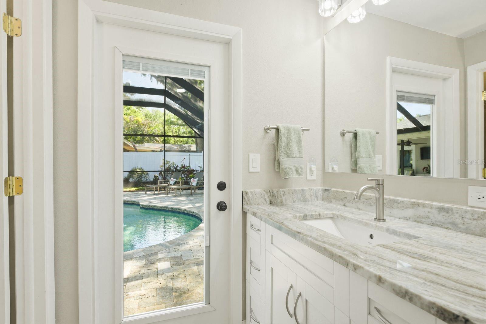 Listing photo id 24 for 1736 Pine Hill Court