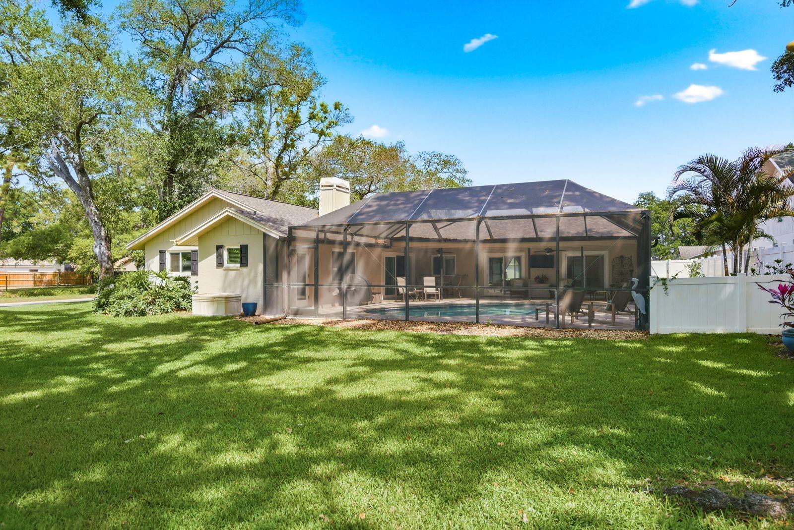 Listing photo id 34 for 1736 Pine Hill Court