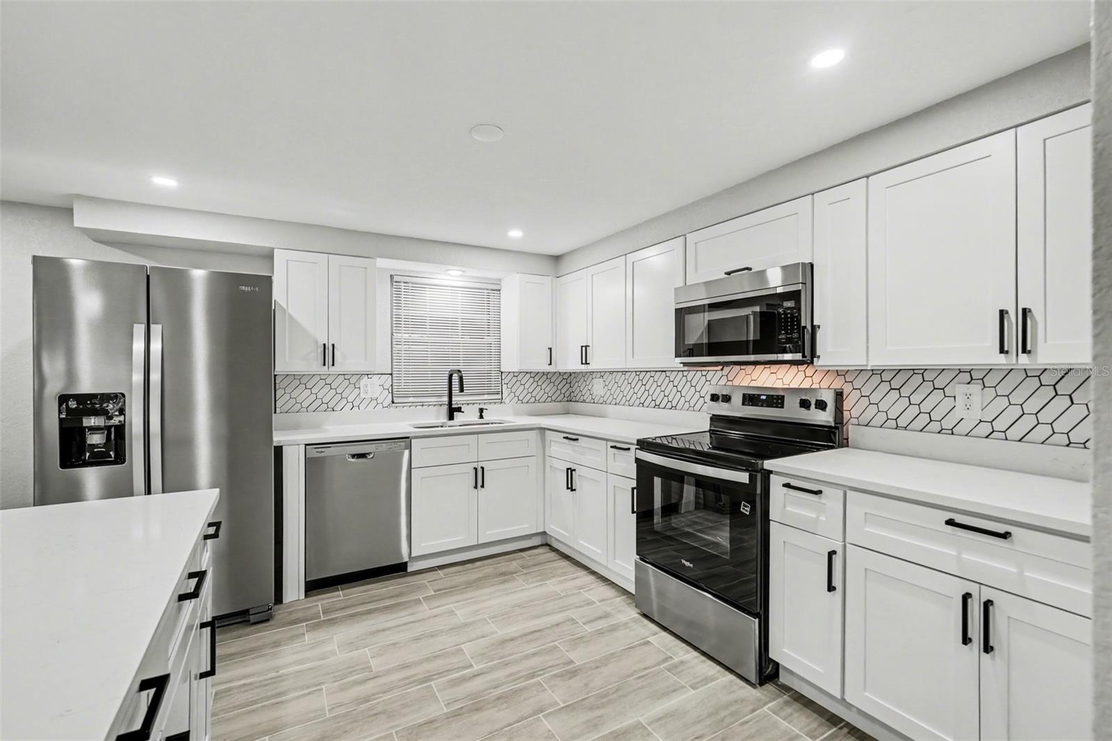 Image 10 of 53 For 7310 Fort King Road