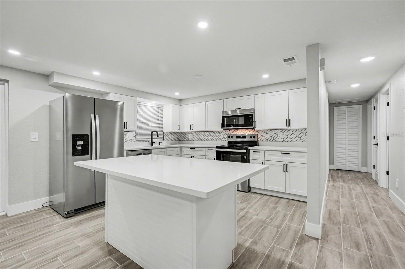 Image 14 of 53 For 7310 Fort King Road