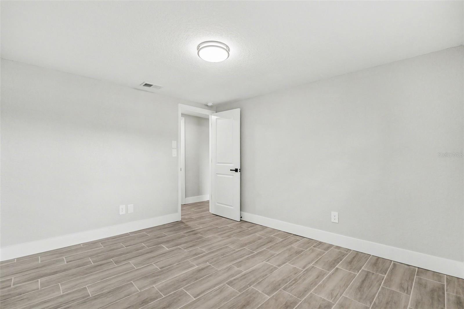 Image 18 of 53 For 7310 Fort King Road