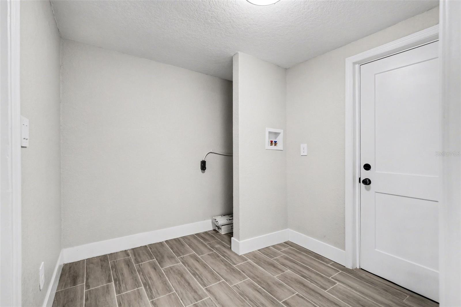 Image 22 of 53 For 7310 Fort King Road