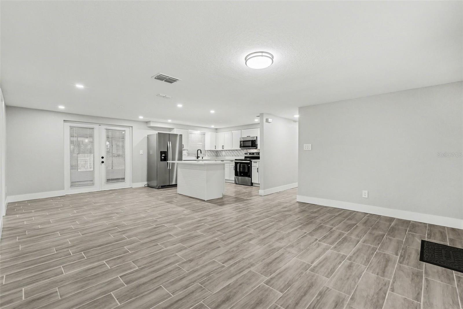 Image 7 of 53 For 7310 Fort King Road