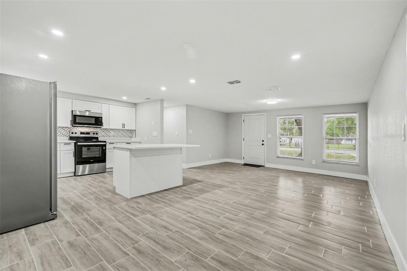 Image 8 of 53 For 7310 Fort King Road