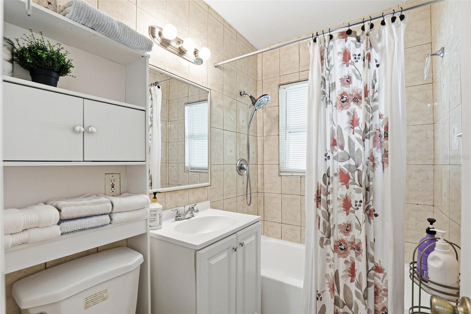 Image 10 of 25 For 3663 22nd Avenue N